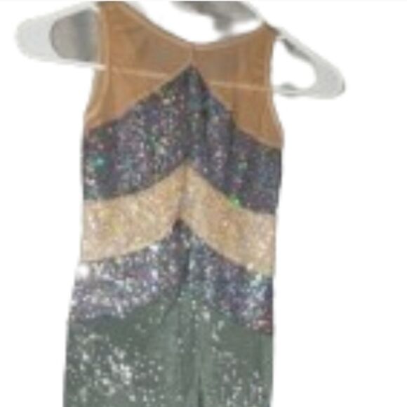 Jazz, Acro Dance Costume, Grey and tan sequence, Large Child - Picture 3 of 12